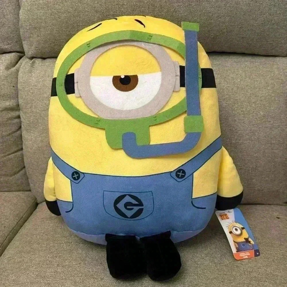 14-inch Despicable Me 4 Snorkel Carl plush  NWT - Picture 1 of 6